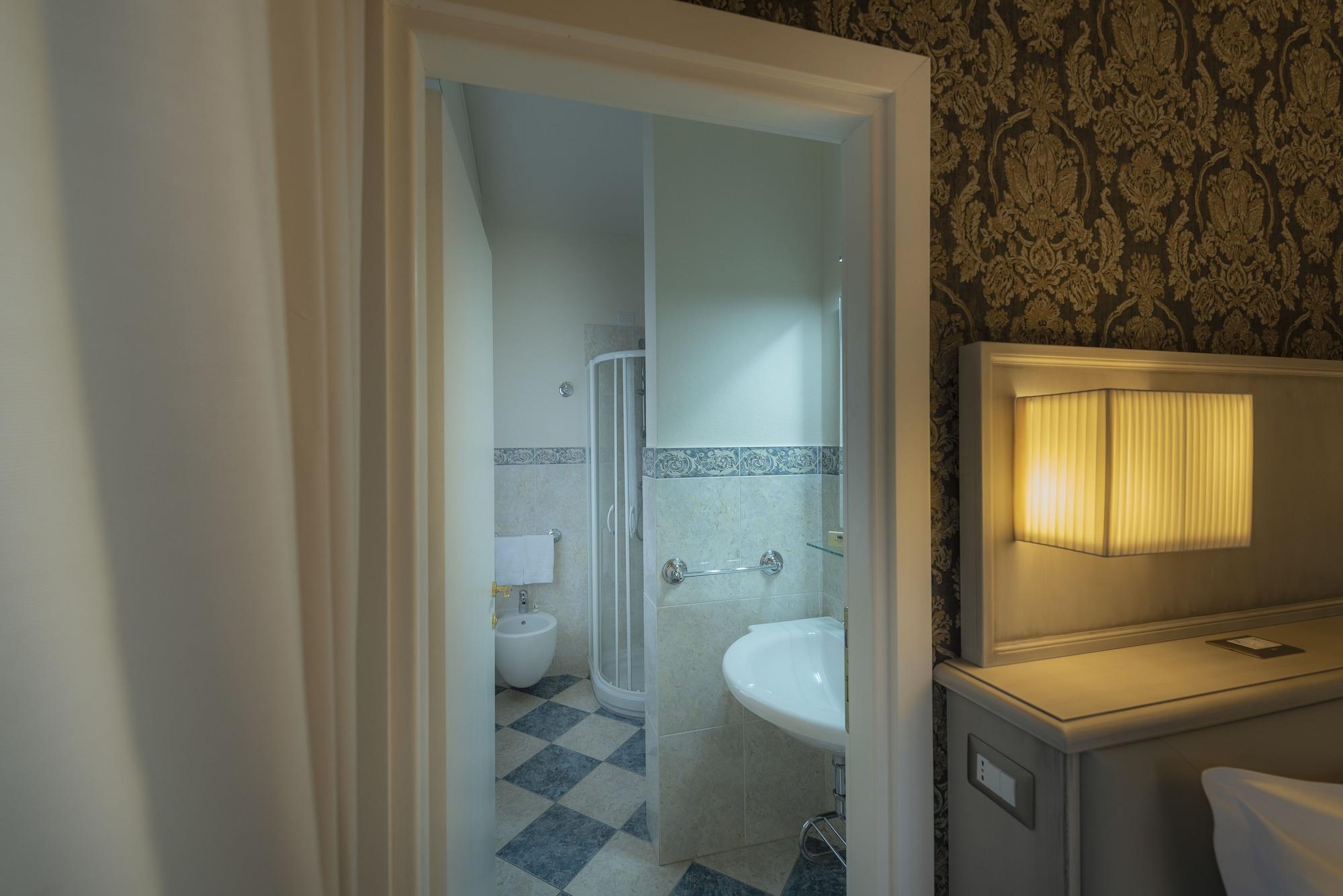 Villa Elda Boutique Hotel Siena Exterior photo