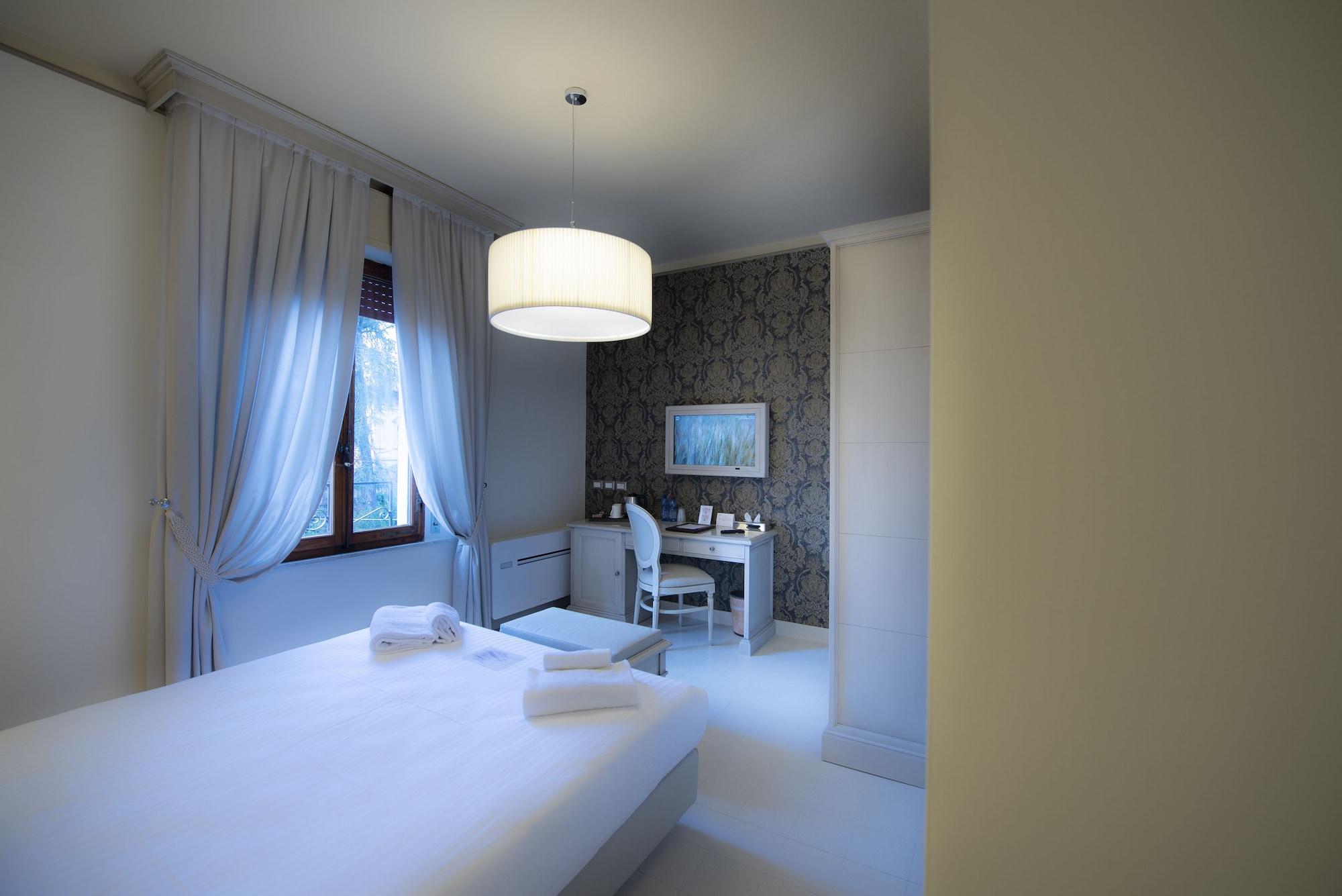 Villa Elda Boutique Hotel Siena Exterior photo