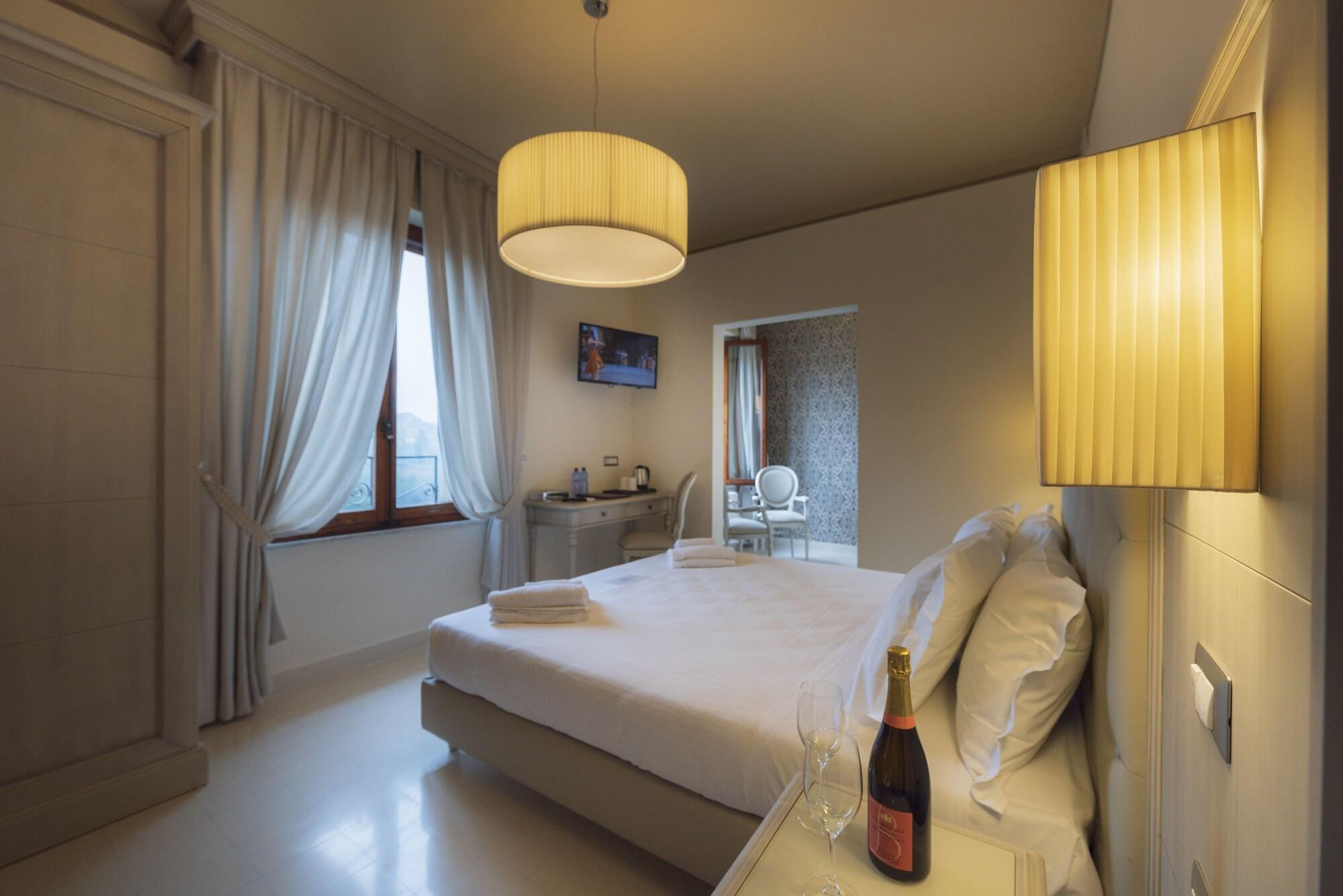 Villa Elda Boutique Hotel Siena Exterior photo