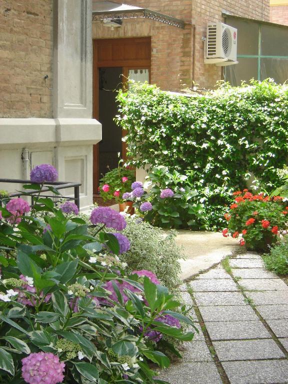 Villa Elda Boutique Hotel Siena Exterior photo